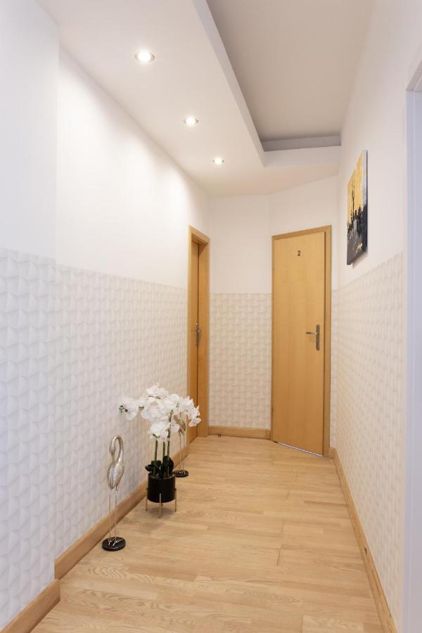 Clicktheflat Szkolna Palace Of Culture Apart Rooms Warsaw Exterior photo